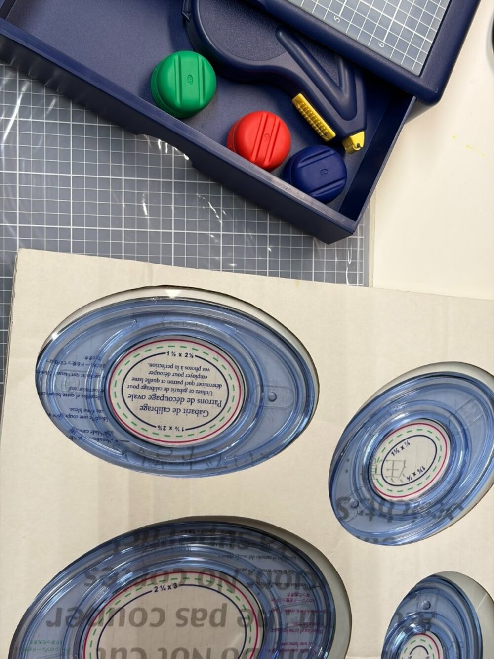 Creative Memories Custom Cutting System